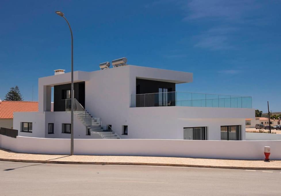 Sunset House Apartment Vila do Bispo Bagian luar foto