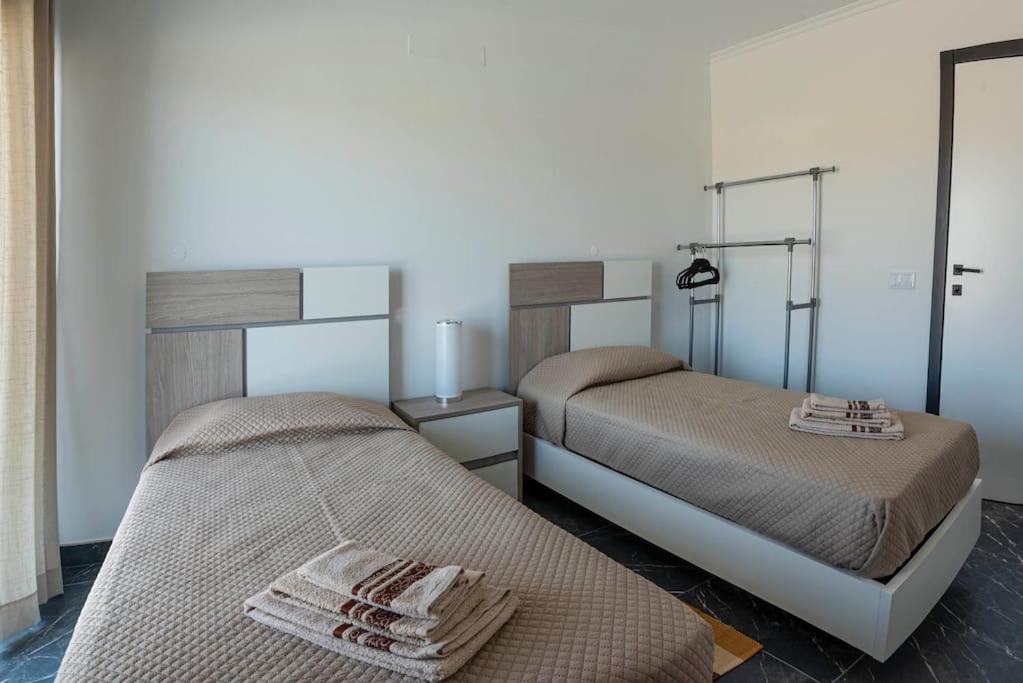 Sunset House Apartment Vila do Bispo Bagian luar foto