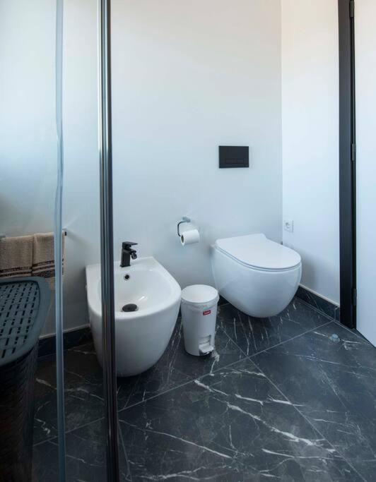 Sunset House Apartment Vila do Bispo Bagian luar foto