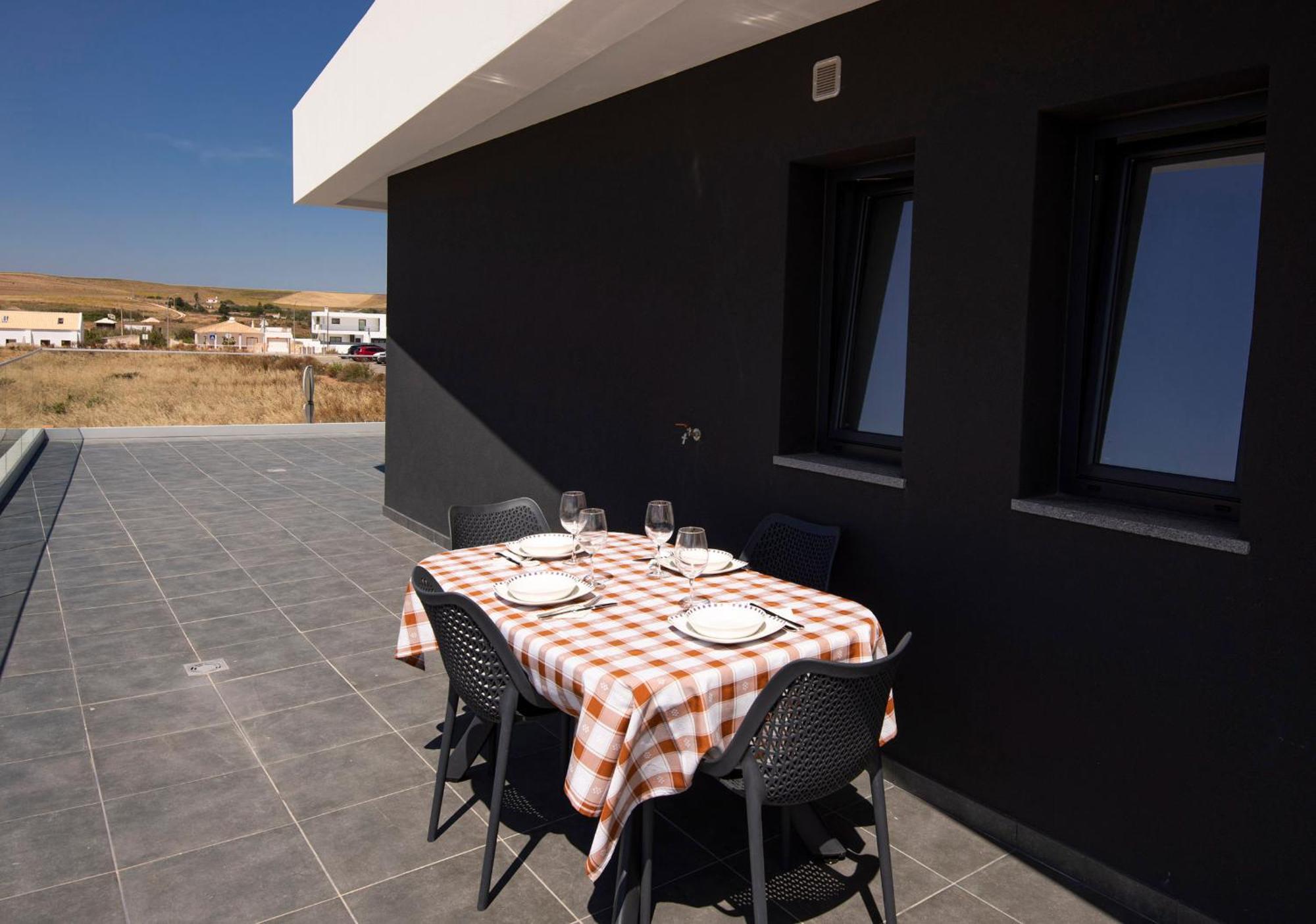 Sunset House Apartment Vila do Bispo Bagian luar foto